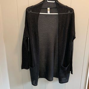 Lole lightweight cardigan. Charcoal. Great Condition. Size small.